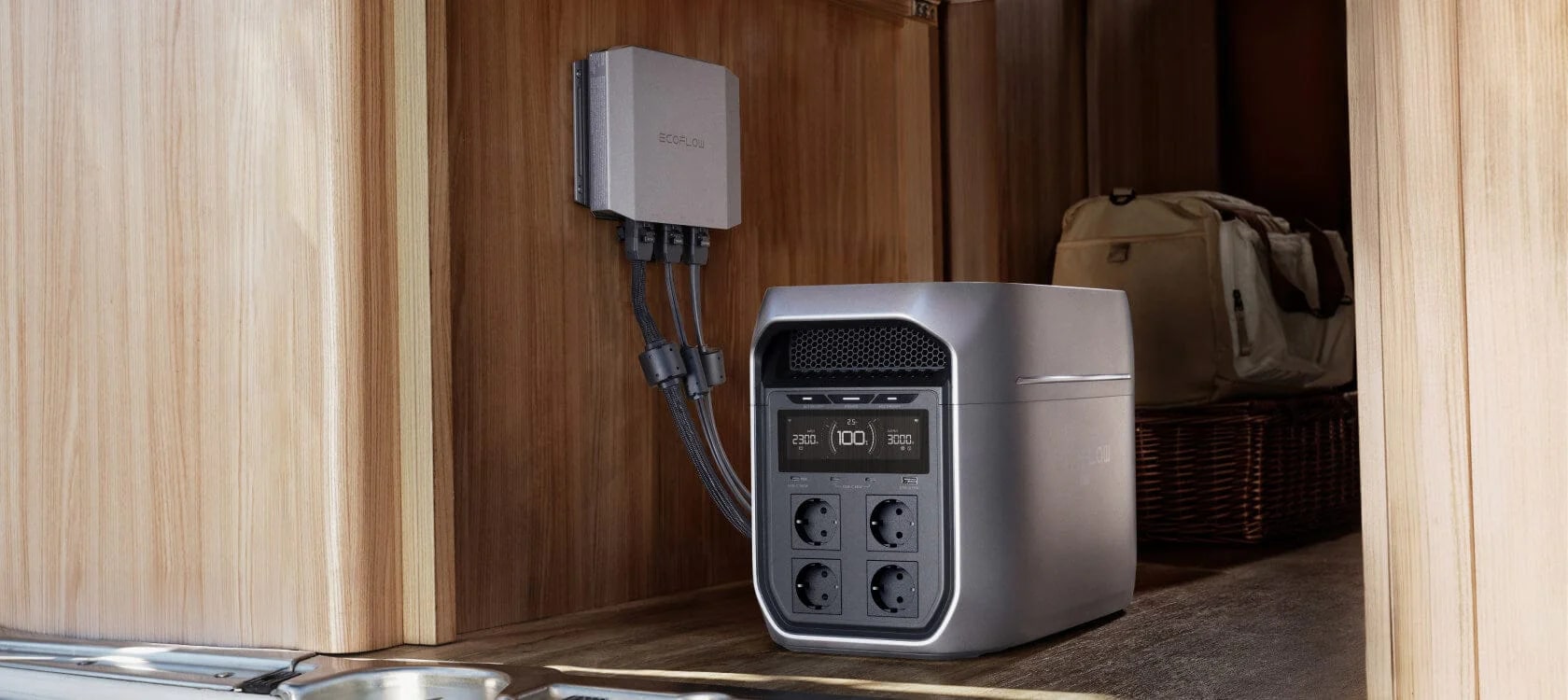 Двойная зарядка: от солнца + от генератора