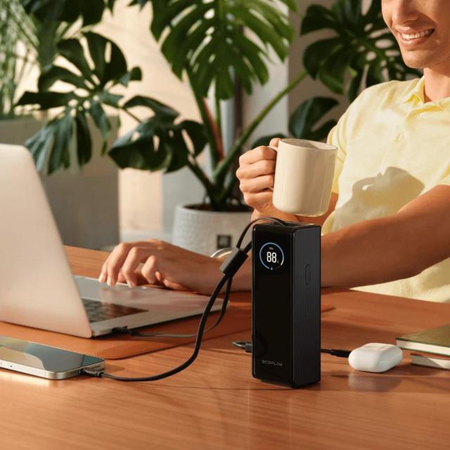Повербанк EcoFlow RAPID 25k (25 000 мАч, 170 Вт, со встроенным и выдвижным кабелями 100 Вт)